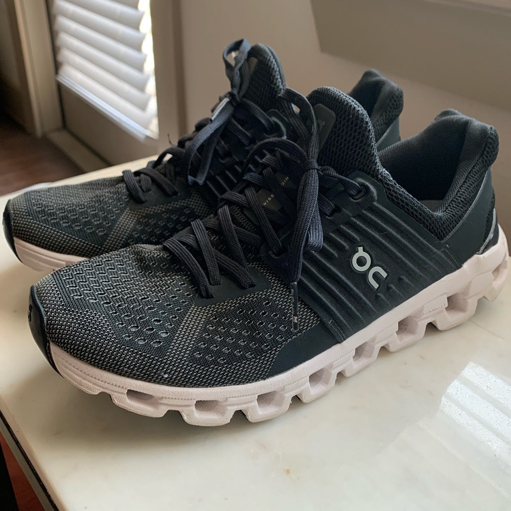 Cloud X; On Cloud X training shoes